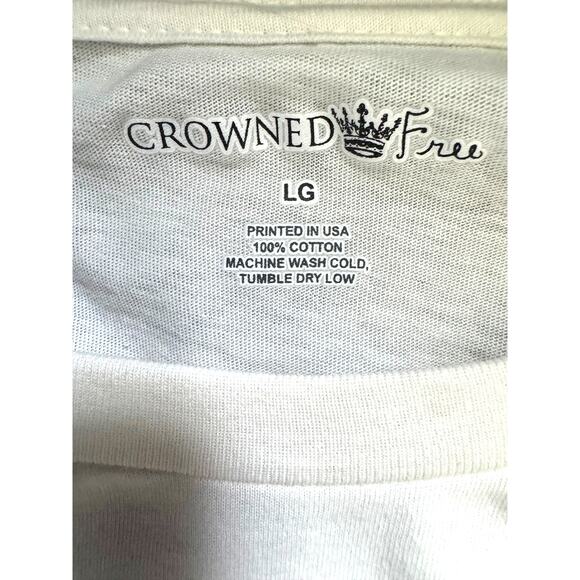 Crowned Free World Changer Graphic Tee NWT Size Large Cream Rainbow - Picture 4 of 5